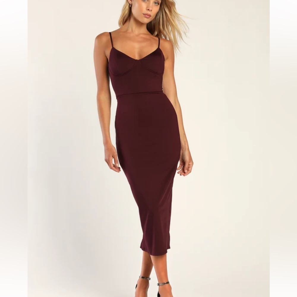 Lulu’s Sophisticated Soiree Plum Purple Bustier
Midi Bodycon Dress